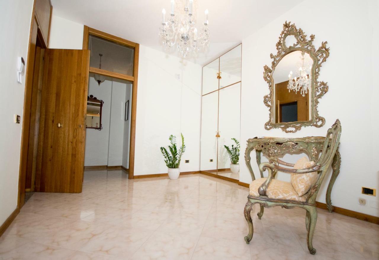 Ferienwohnung Casa Fedora Lecce Exterior foto