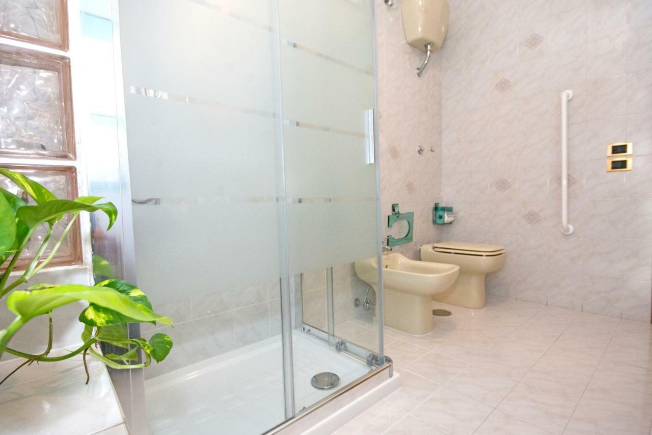 Ferienwohnung Casa Fedora Lecce Exterior foto