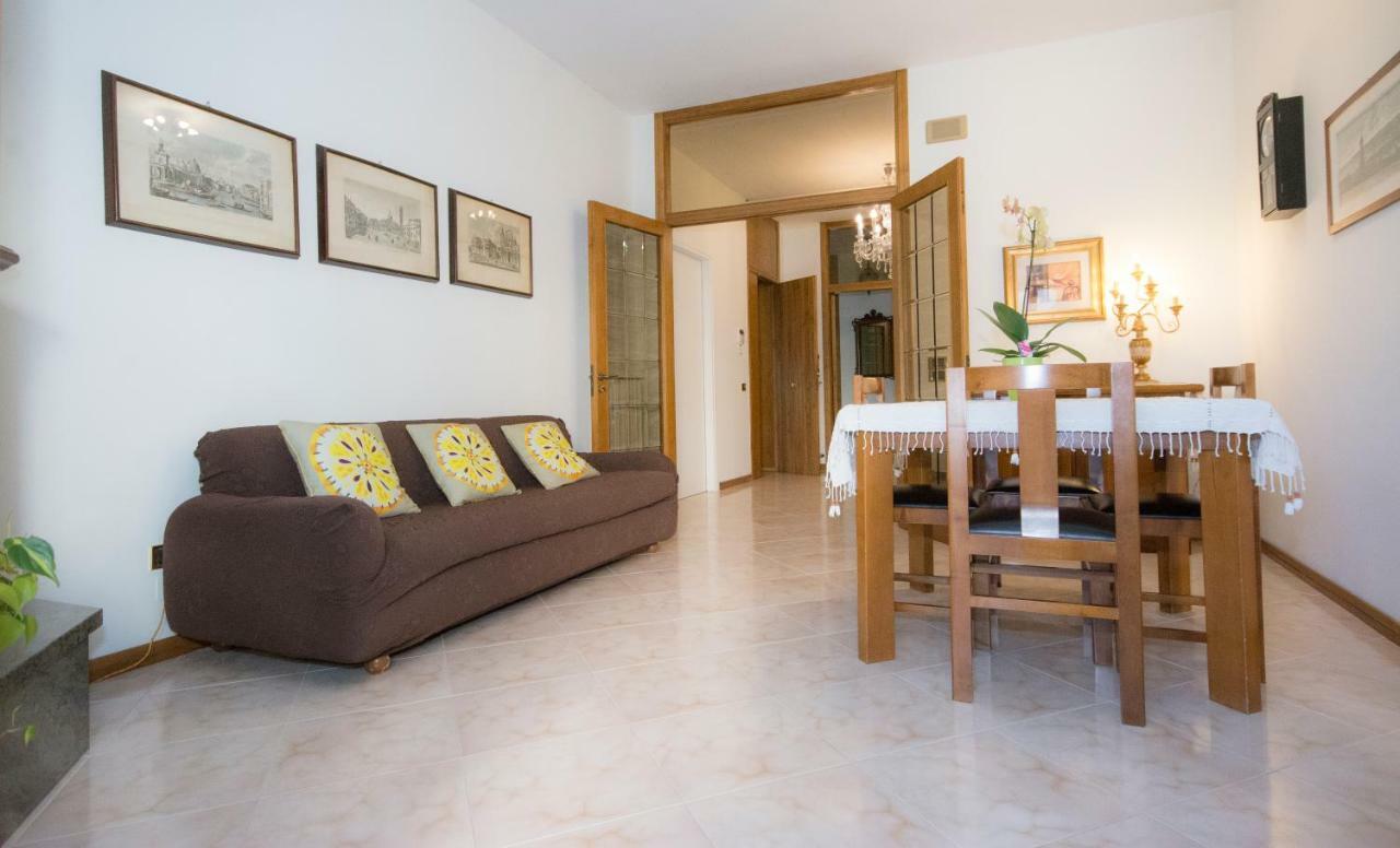 Ferienwohnung Casa Fedora Lecce Exterior foto